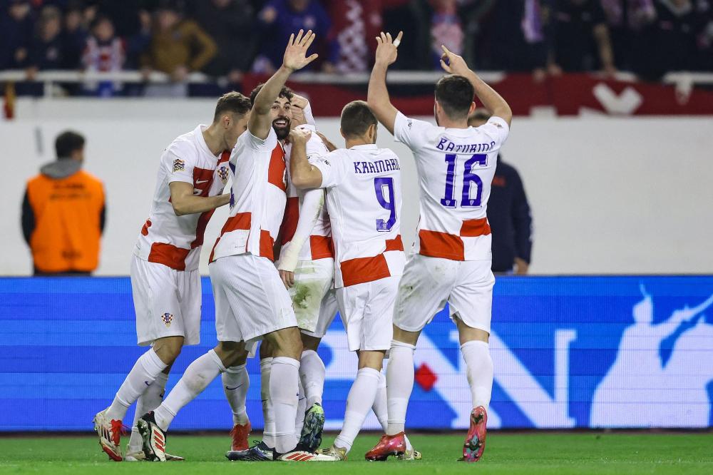 无论是莱万 无论是莱万